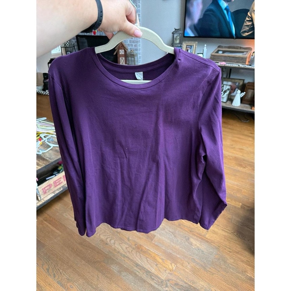 lululemon long-sleeve crewneck top purple women's XL